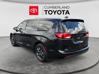 2020 Chrysler Pacifica Touring