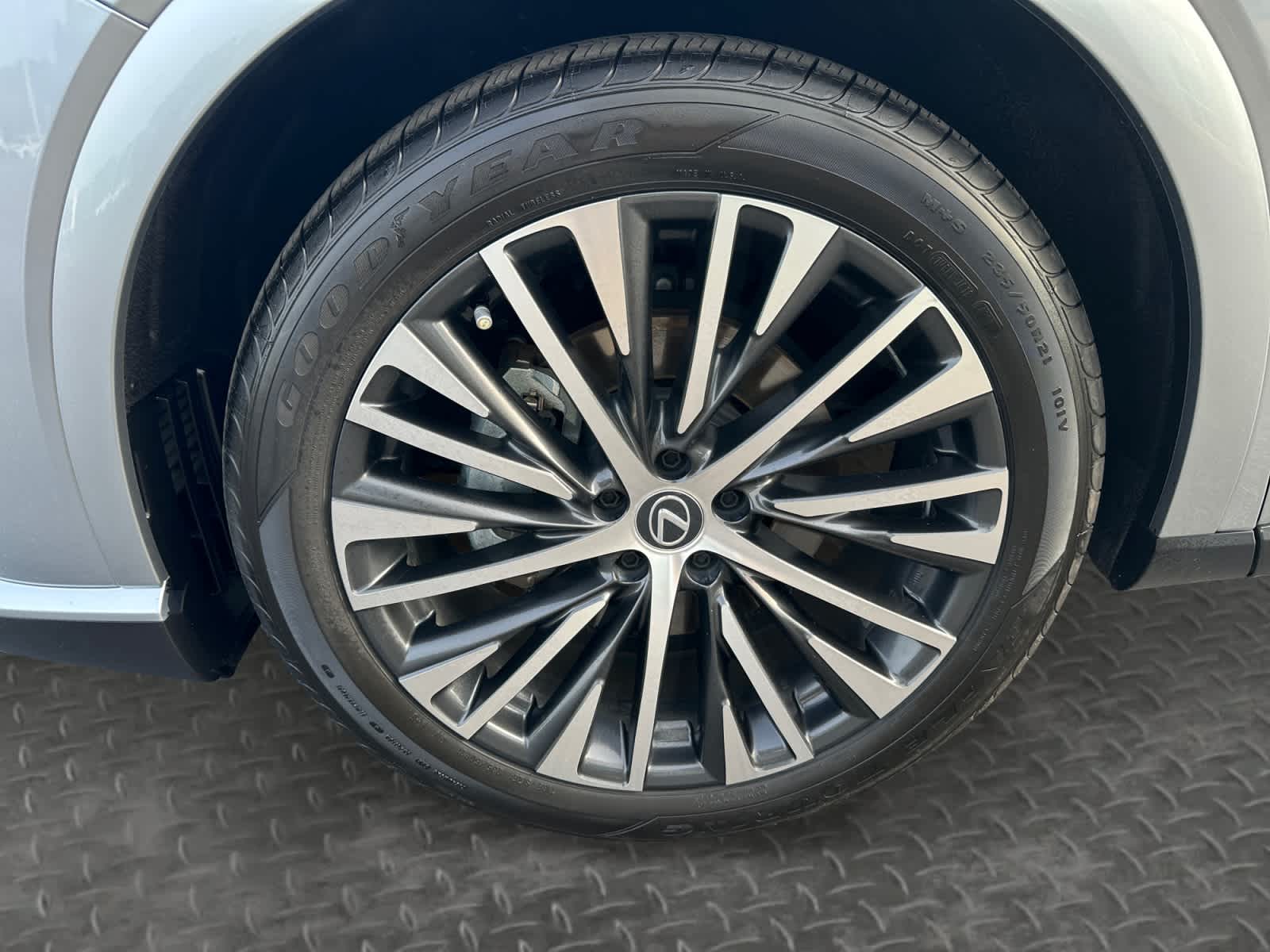 2023 Lexus RX 350h Premium Plus