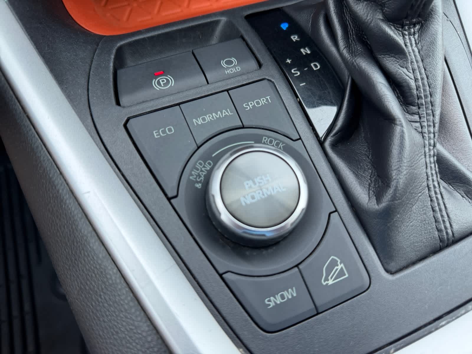 2019 Toyota RAV4 Adventure