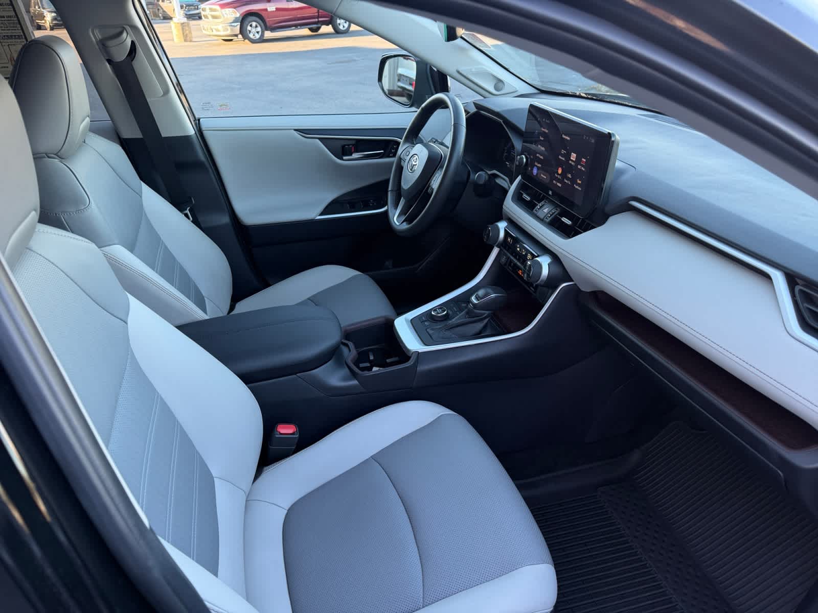 2024 Toyota RAV4 Limited