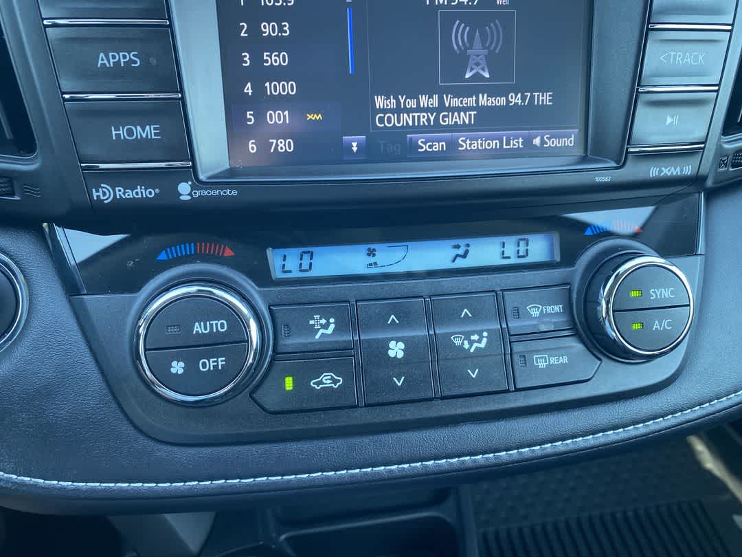 2017 Toyota RAV4 XLE