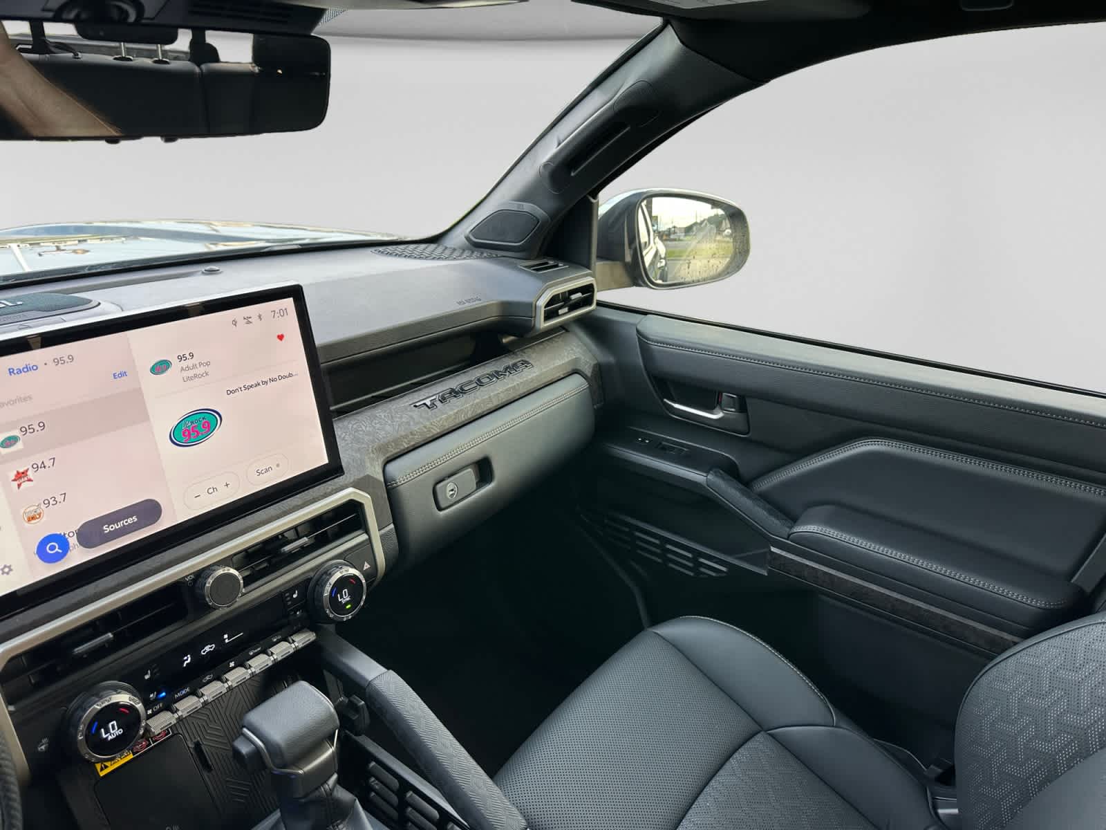 2025 Toyota Tacoma Limited