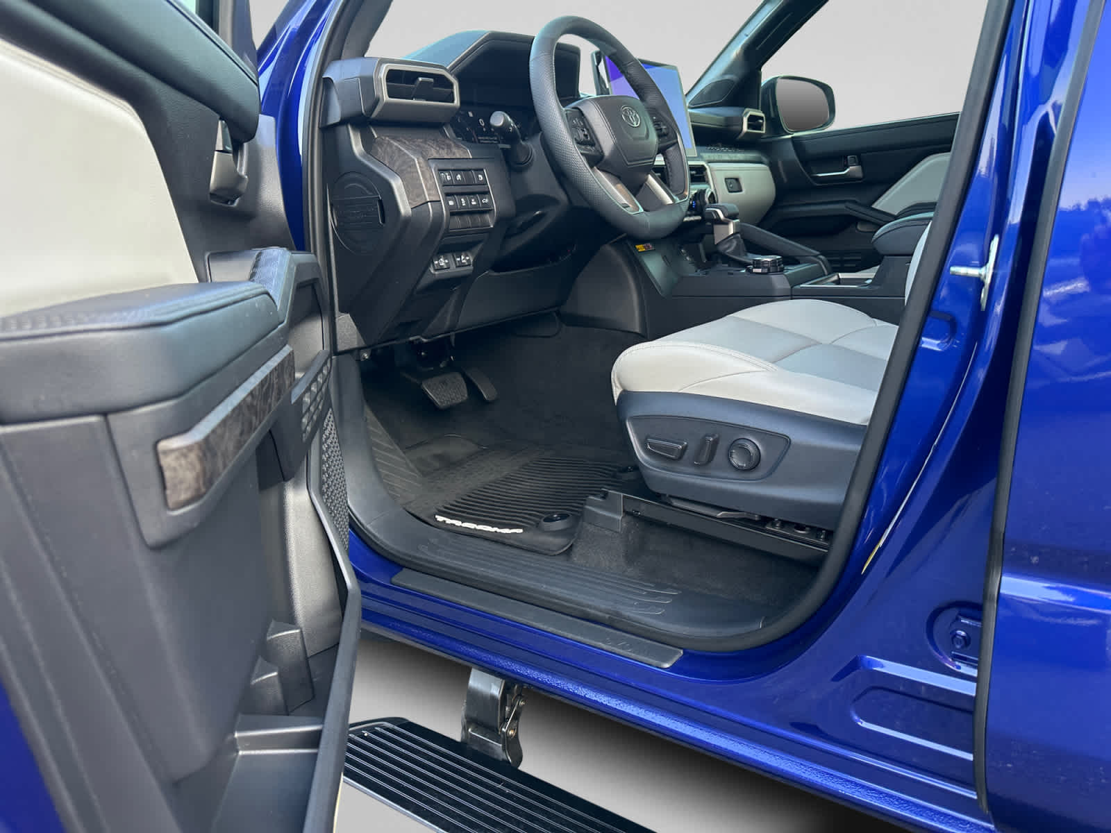2025 Toyota Tacoma Limited Hybrid