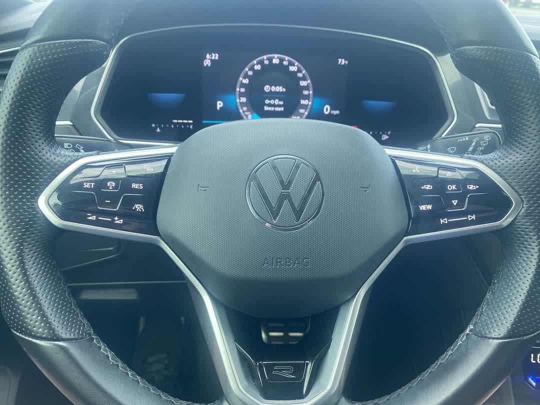 2023 Volkswagen Tiguan SE R-Line Black