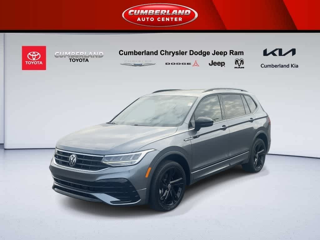 2023 Volkswagen Tiguan SE R-Line Black