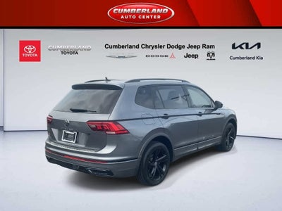 2023 Volkswagen Tiguan SE R-Line Black