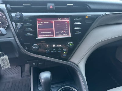 2019 Toyota Camry SE