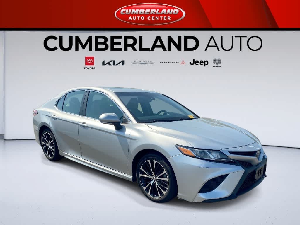 2018 Toyota Camry SE