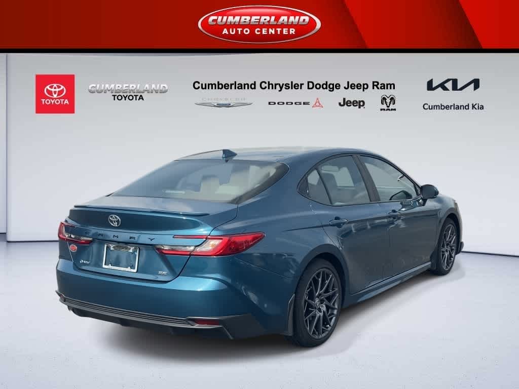 2025 Toyota Camry SE