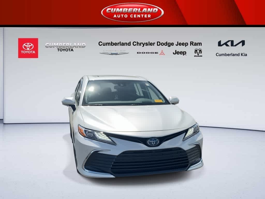 2023 Toyota Camry Hybrid XLE