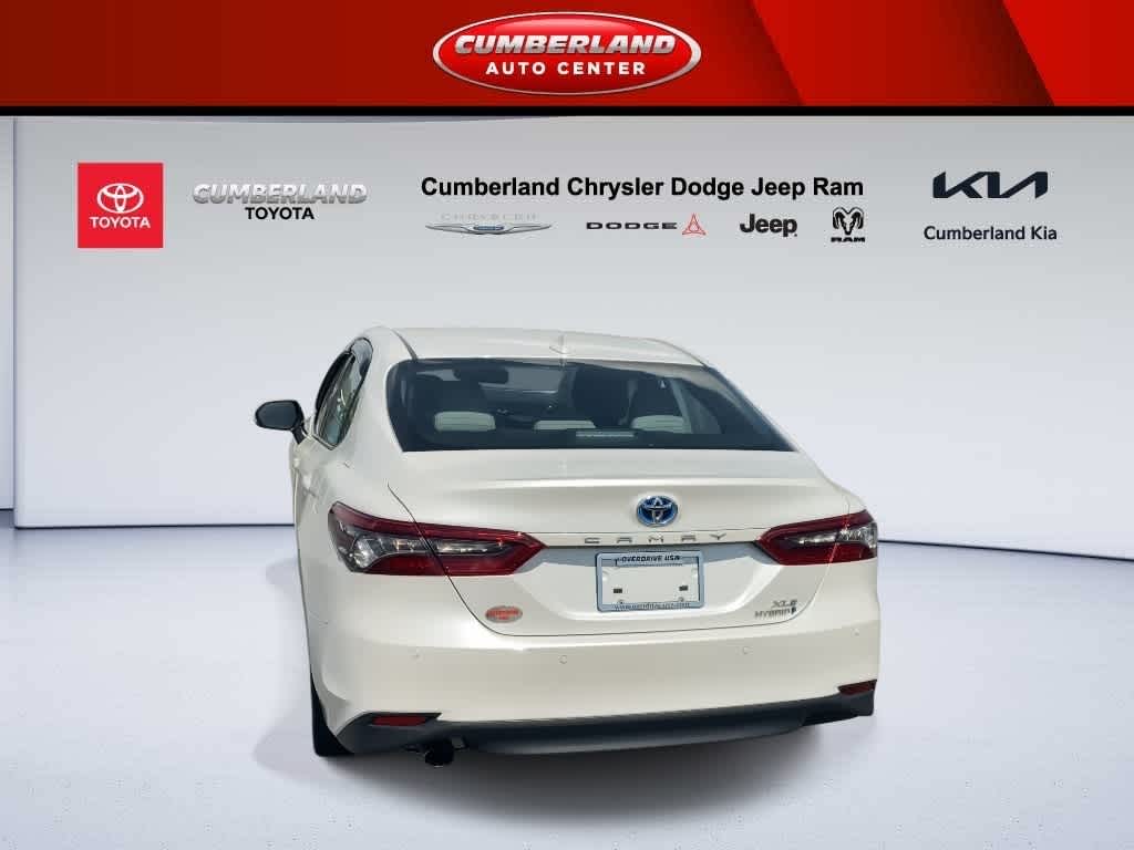 2023 Toyota Camry Hybrid XLE