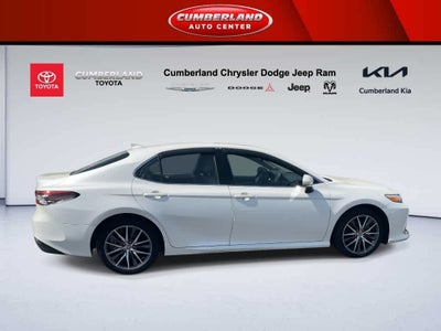 2023 Toyota Camry Hybrid XLE