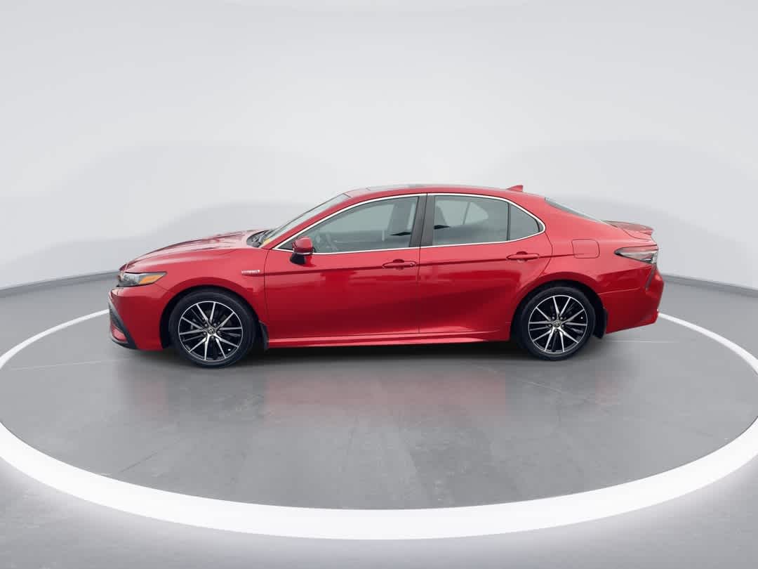 2021 Toyota Camry Hybrid SE