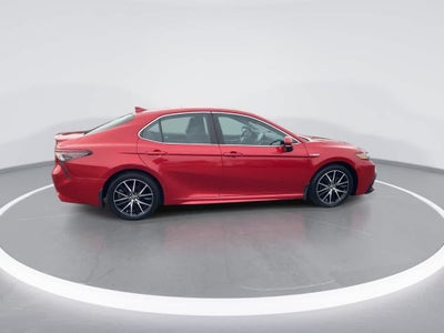 2021 Toyota Camry Hybrid SE