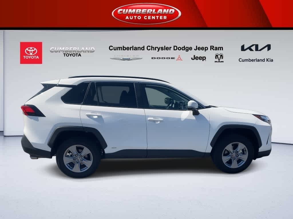 2025 Toyota RAV4 Hybrid XLE
