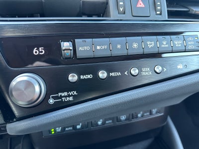 2024 Lexus ES 350 Luxury