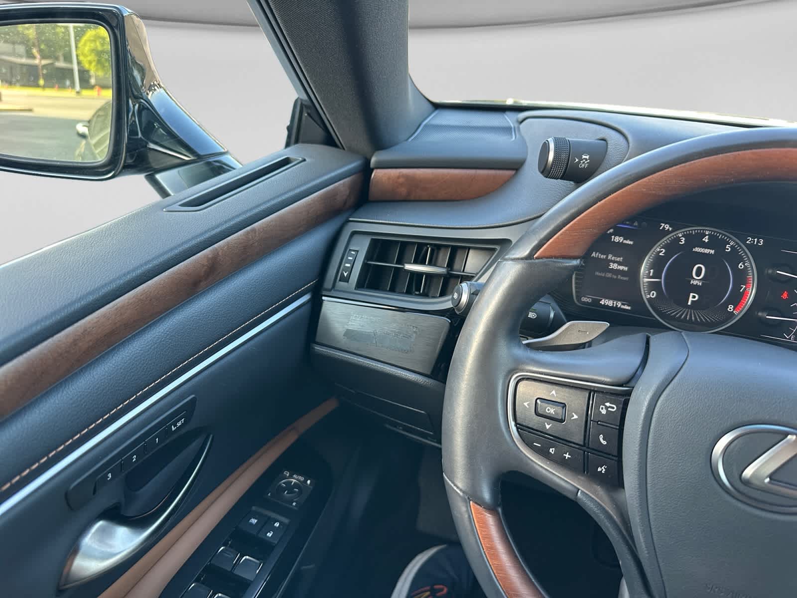2024 Lexus ES 350 Luxury