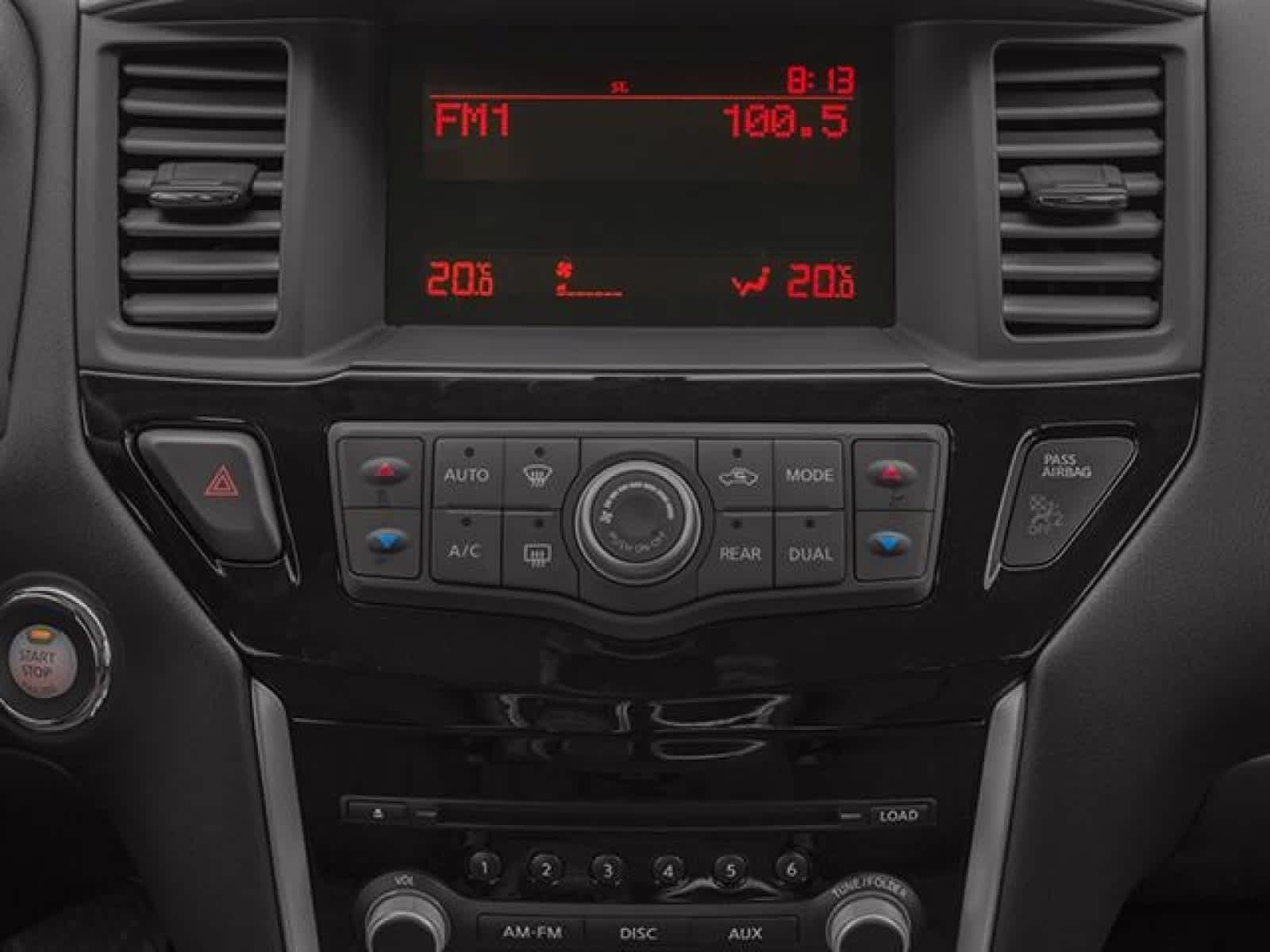 2014 Nissan Pathfinder SV