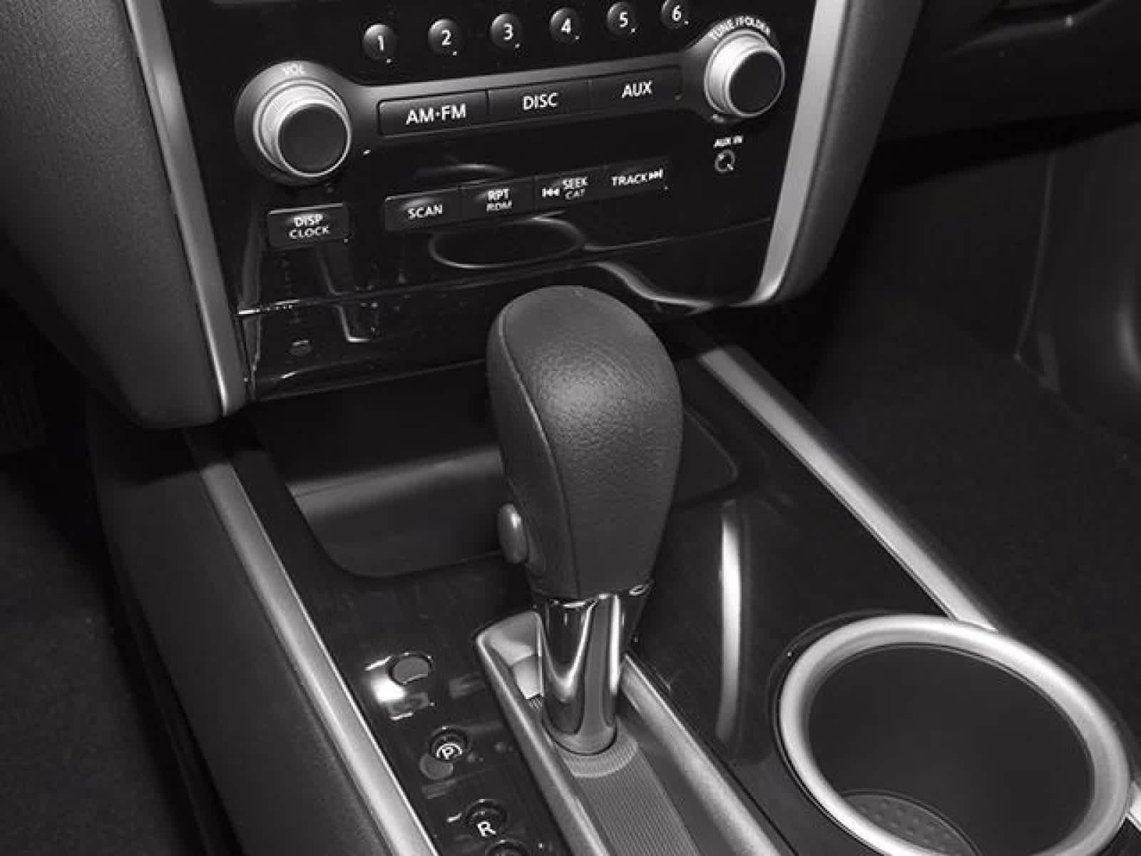 2014 Nissan Pathfinder SV