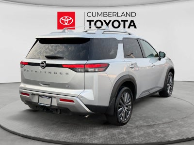 2025 Nissan Pathfinder SL