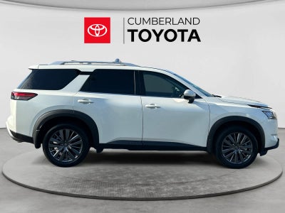 2023 Nissan Pathfinder SL