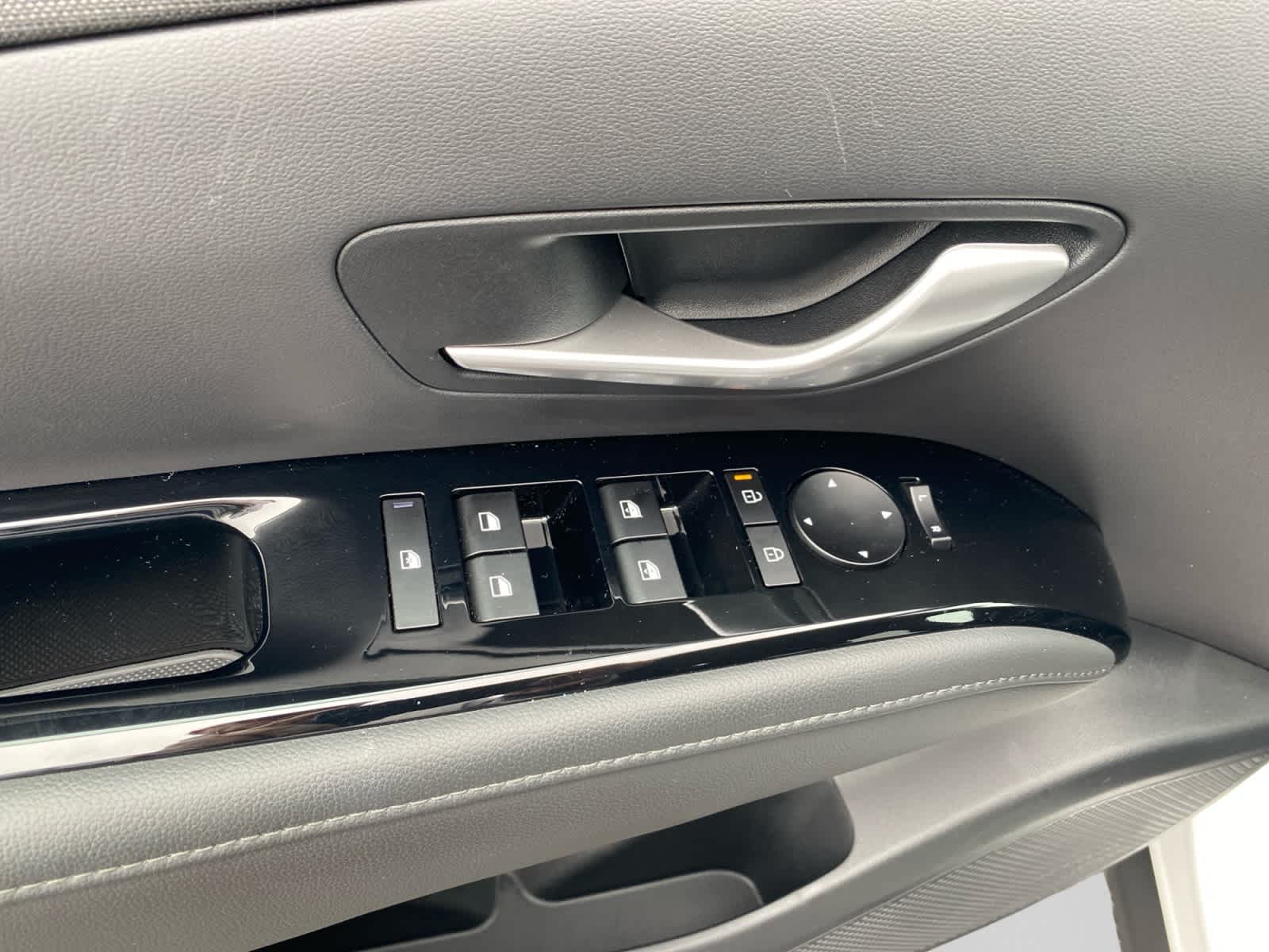 2025 Hyundai Santa Cruz SEL Activity