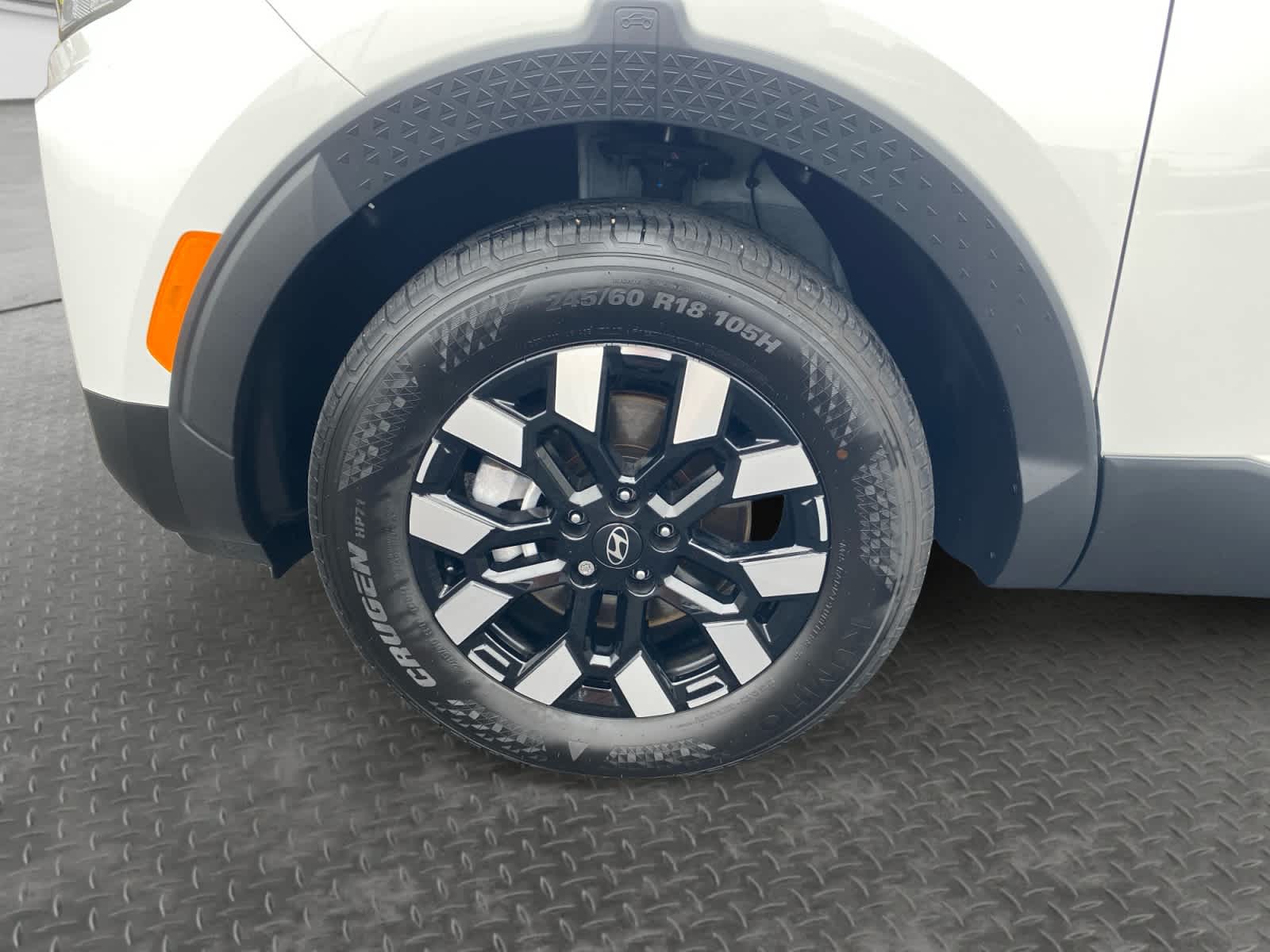 2025 Hyundai Santa Cruz SEL Activity
