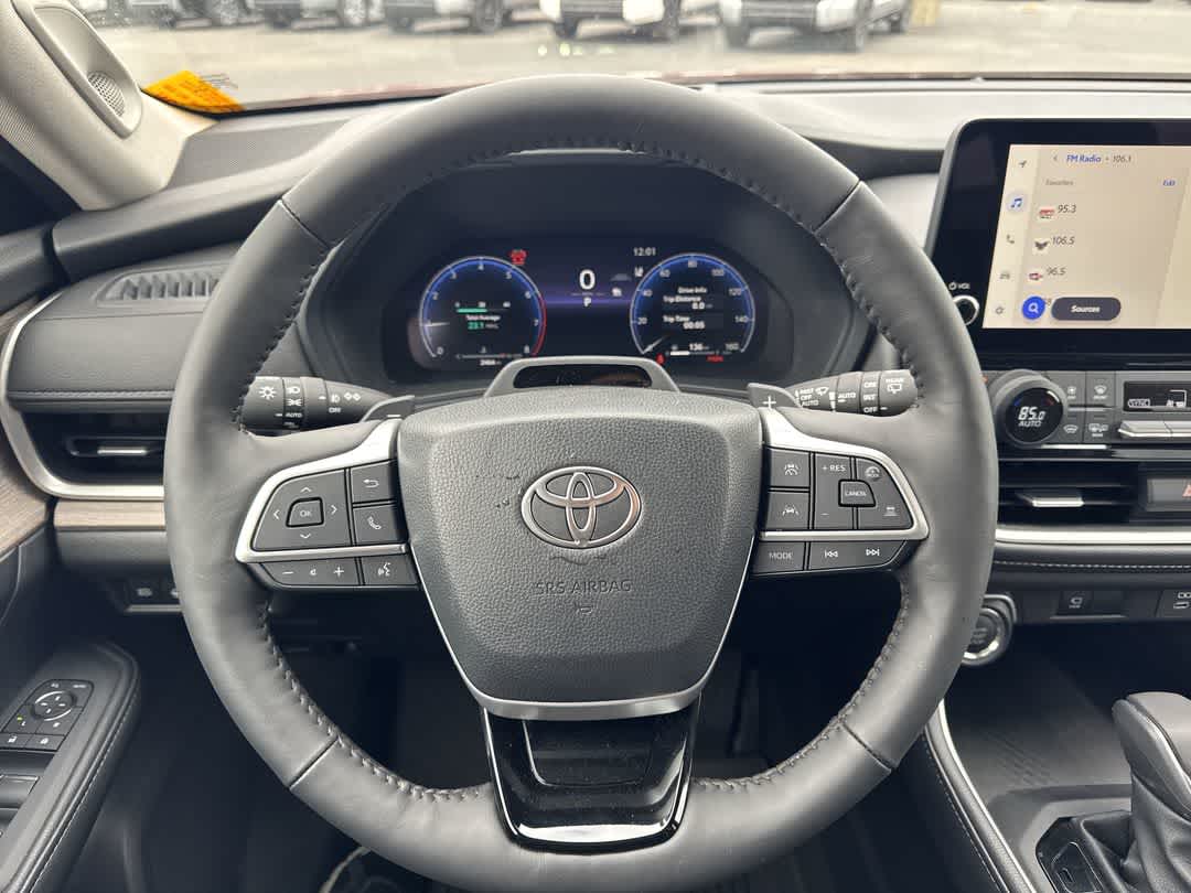 2025 Toyota Grand Highlander Platinum