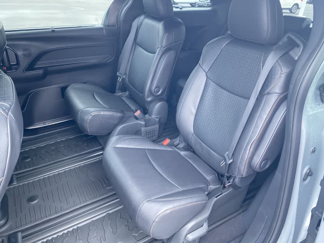 2026 Toyota Sienna Woodland Edition