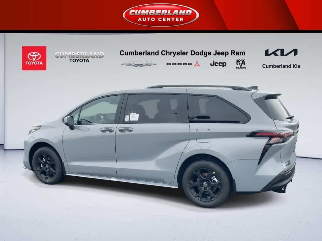 2026 Toyota Sienna Woodland Edition