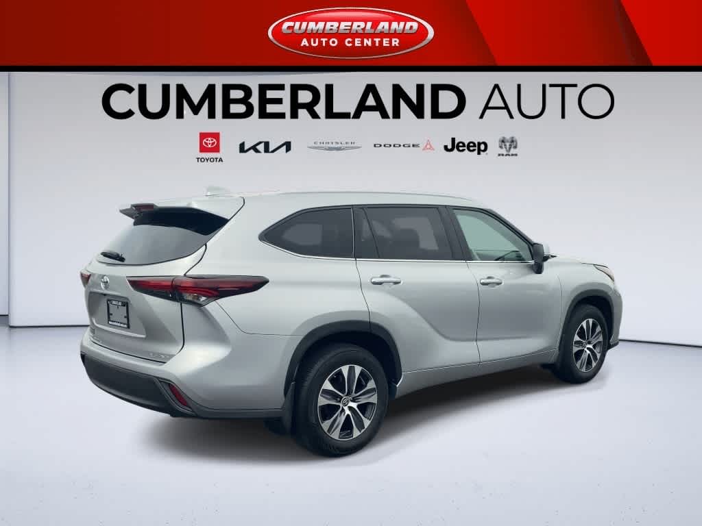 2024 Toyota Highlander XLE