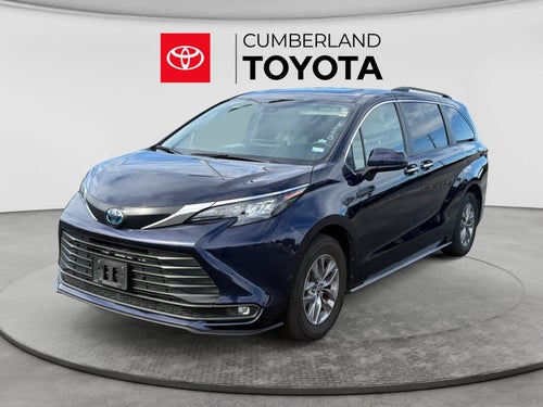 2025 Toyota Sienna XLE