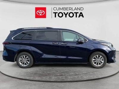 2025 Toyota Sienna XLE