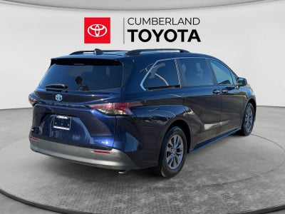 2025 Toyota Sienna XLE