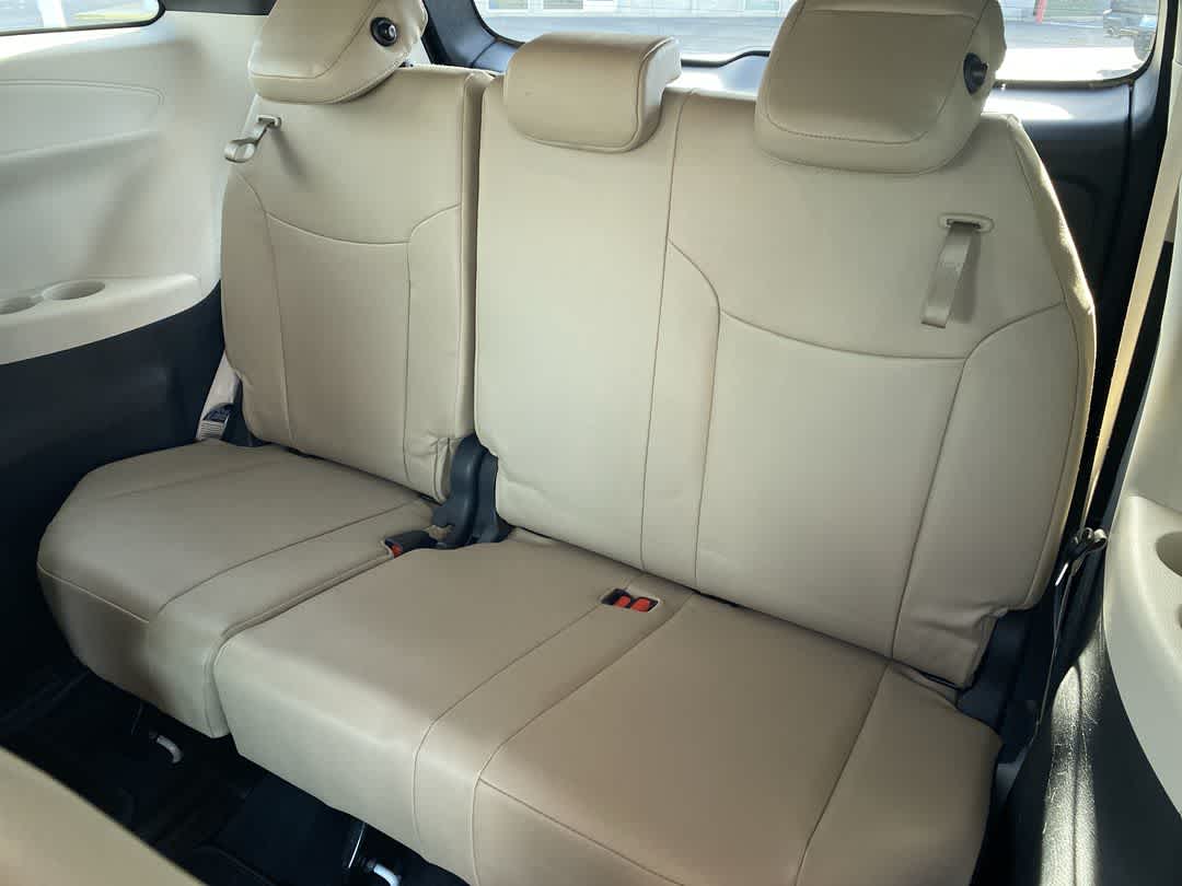 2021 Toyota Sienna Limited