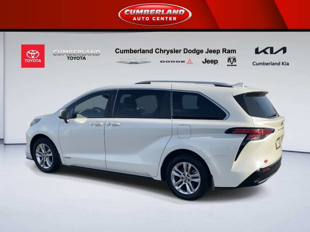 2021 Toyota Sienna Limited