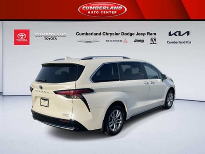 2021 Toyota Sienna Limited