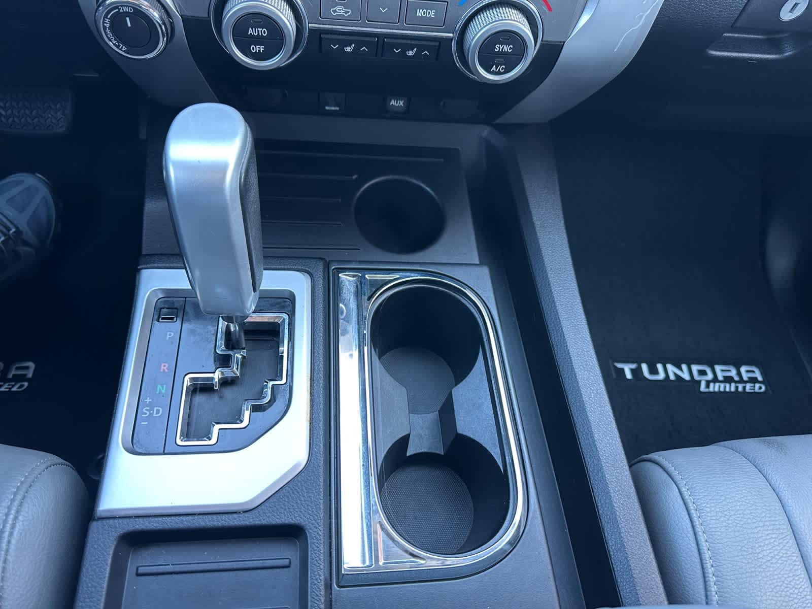 2015 Toyota Tundra LTD