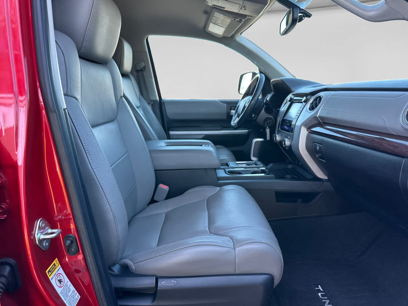 2015 Toyota Tundra LTD