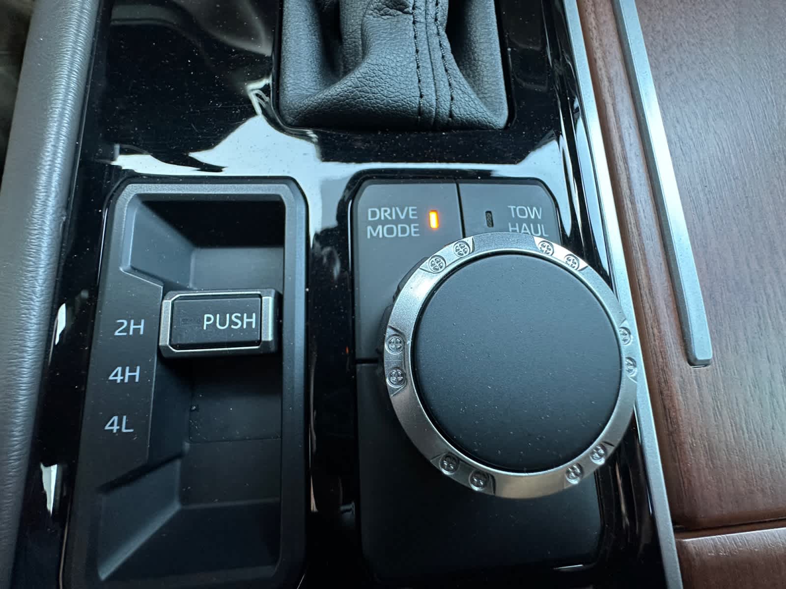 2025 Toyota Tundra 1794 Edition Hybrid