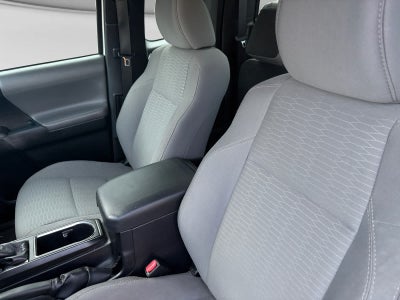 2016 Toyota Tacoma SR