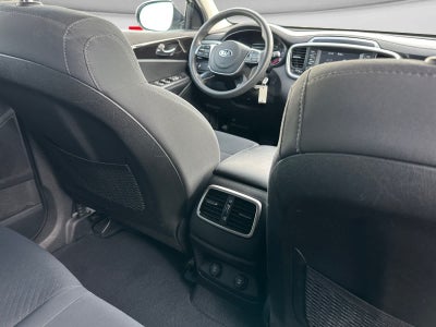 2019 Kia Sorento LX V6