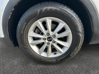 2019 Kia Sorento LX V6