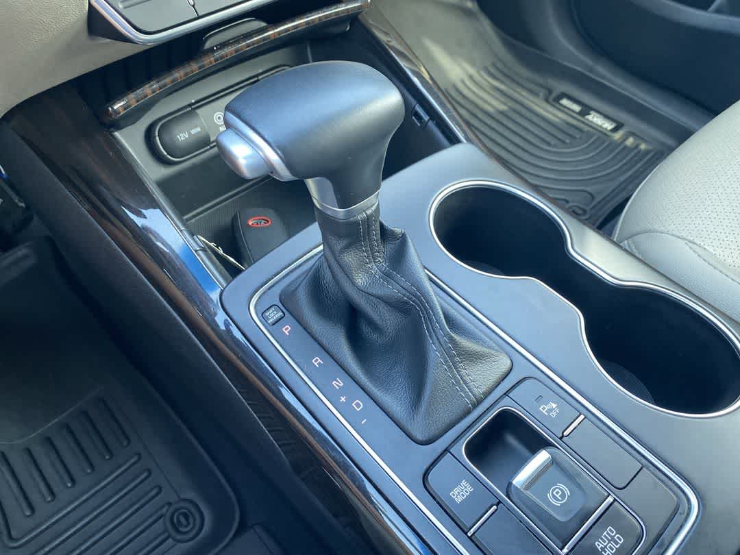 2020 Kia Sorento EX V6