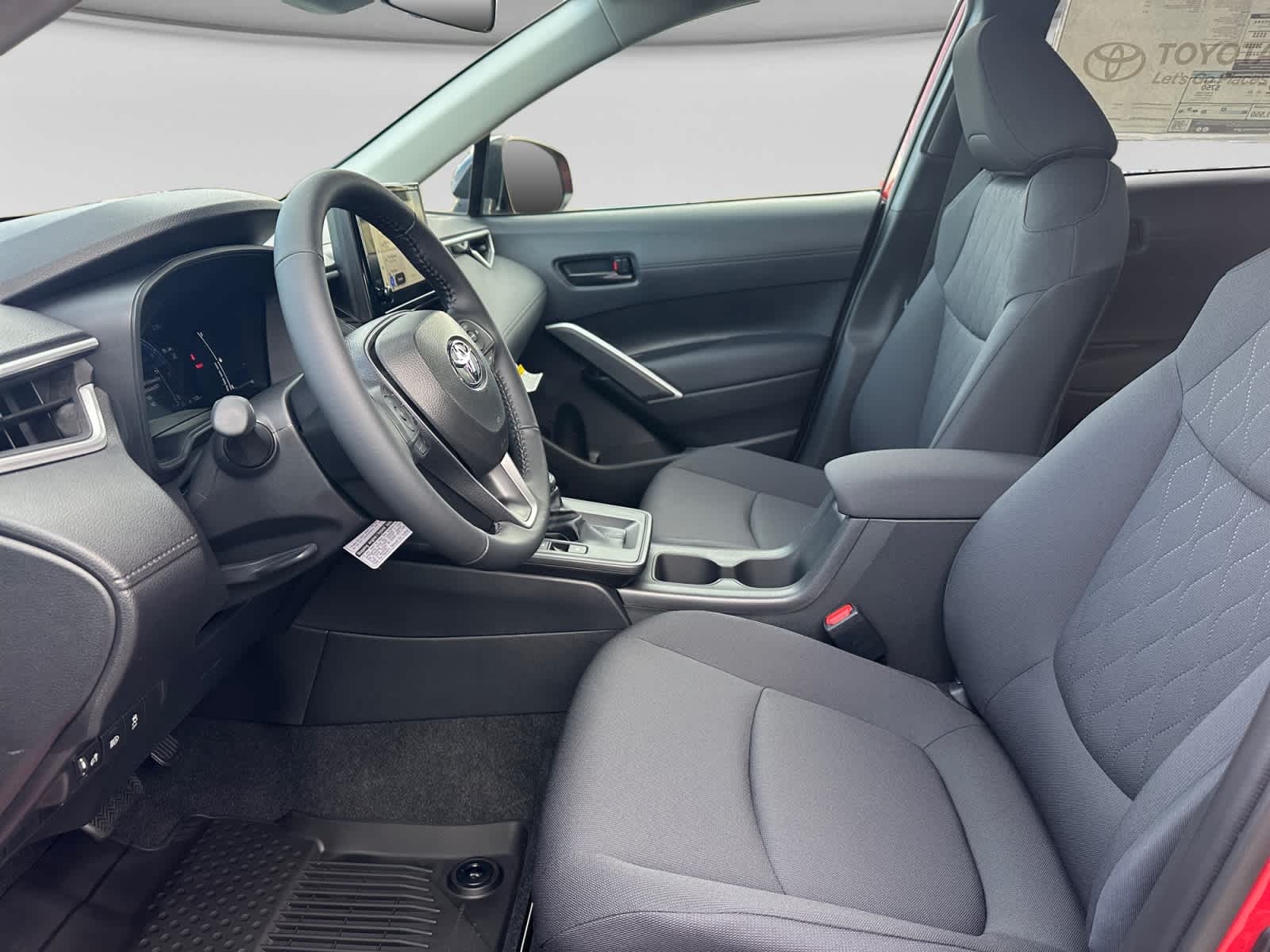 2026 Toyota Corolla Cross LE