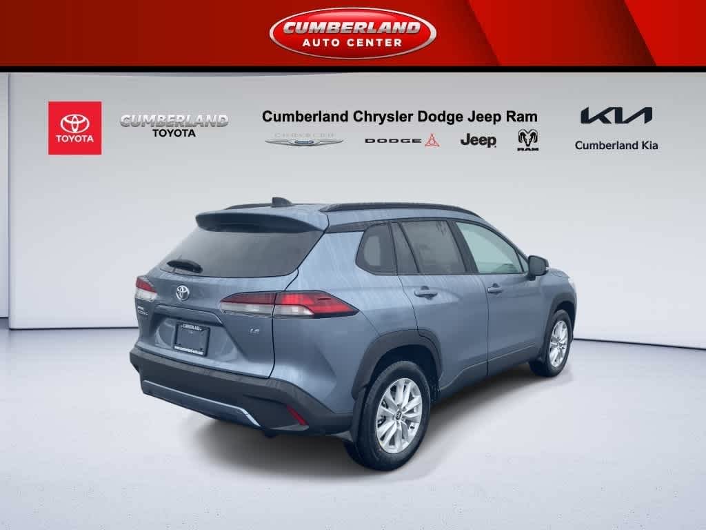 2026 Toyota Corolla Cross LE