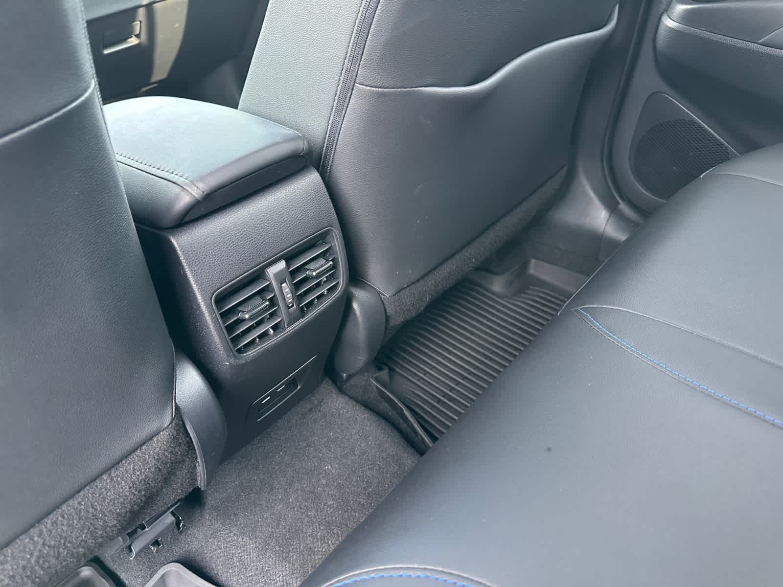 2025 Toyota Corolla Cross Hybrid XSE