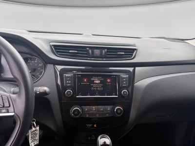 2022 Nissan Rogue Sport S