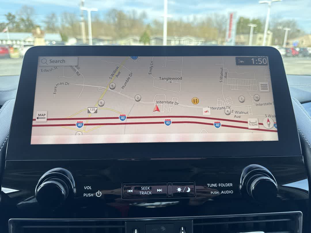 2024 INFINITI QX80 LUXE