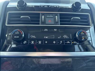 2024 INFINITI QX80 LUXE